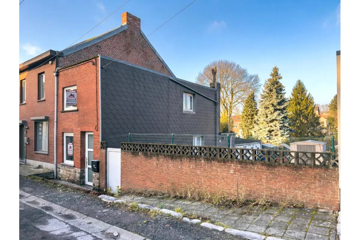 Maison à vendre à Jumet 6040 129000.00€ 2 chambres 95.00m² - annonce 634343