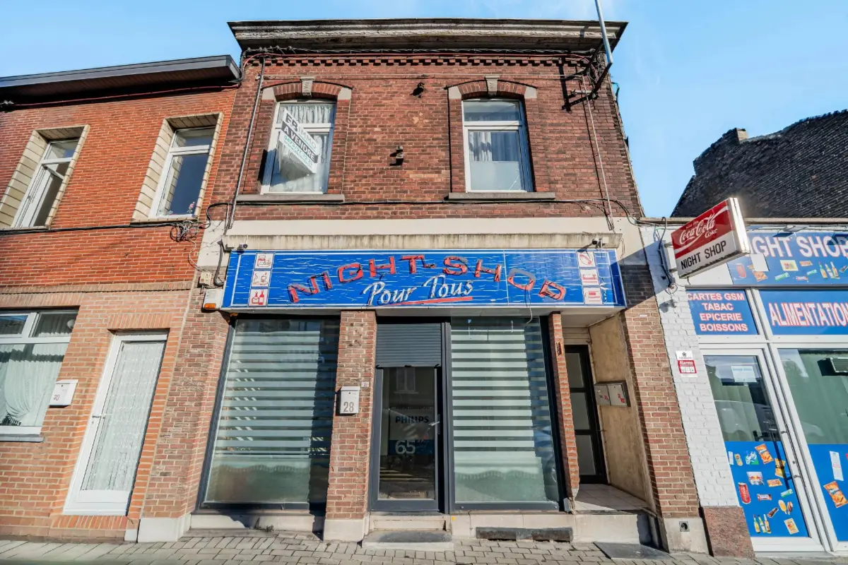 Commerce à vendre à Châtelineau 6200 269000.00€  chambres 135.00m² - annonce 634727