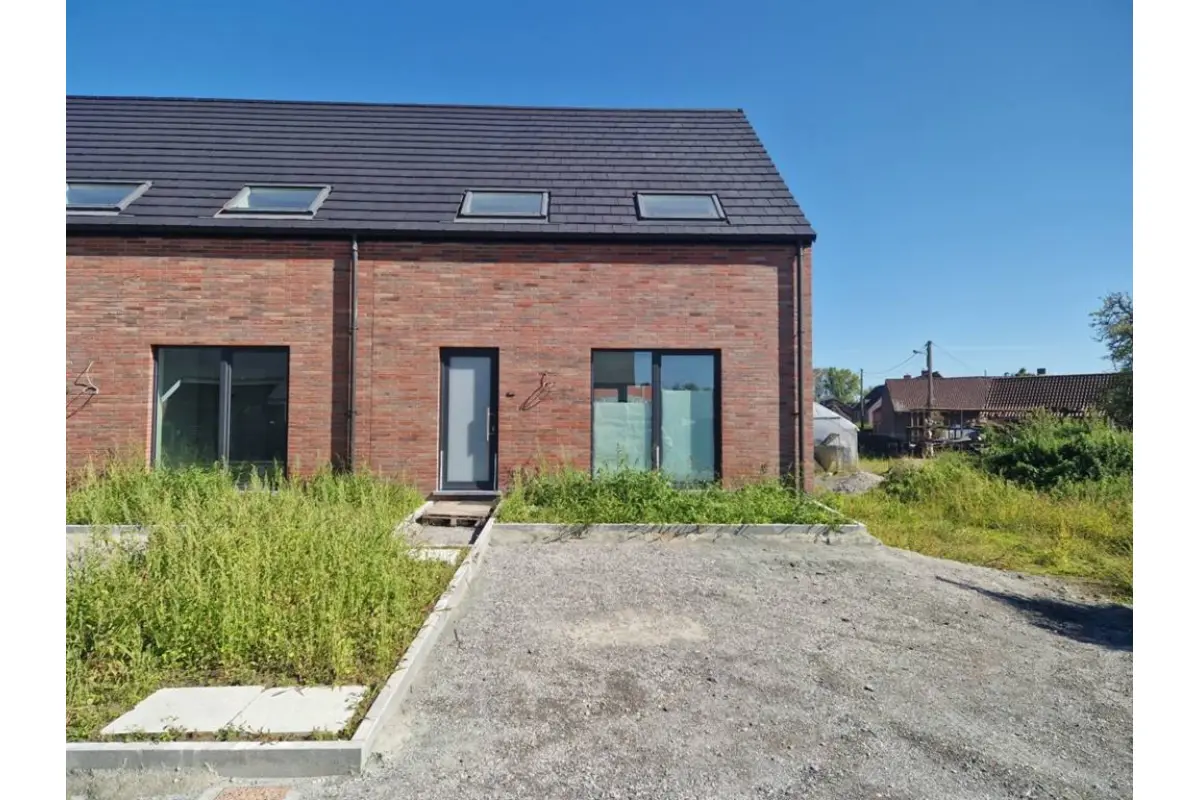 Maison à louer à Tourpes 7904 960.00€ 3 chambres 100.00m² - annonce 634198