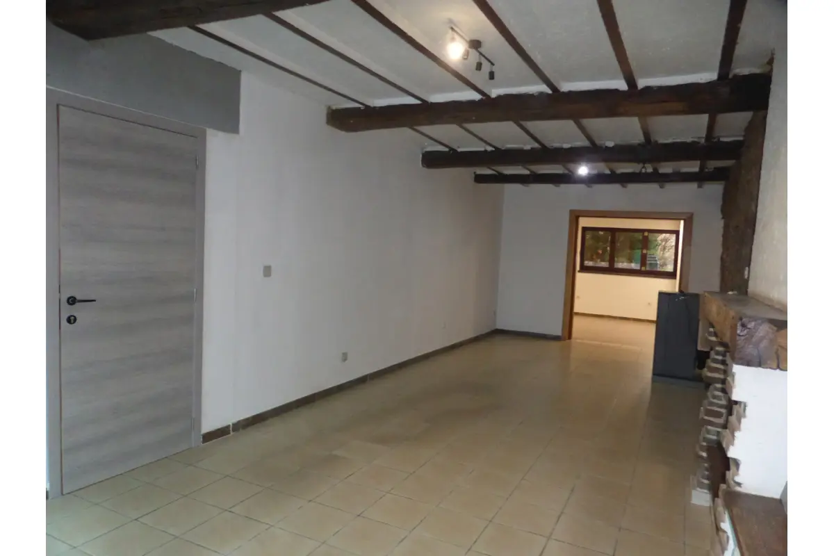 Appartement à  à Courcelles 6180 850.00€ 1 chambres 80.00m² - annonce 634717