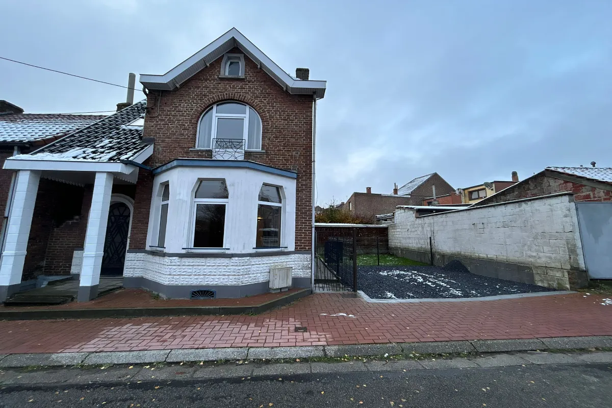 Maison à louer à Eugies 7080 950.00€ 2 chambres 138.00m² - annonce 634754