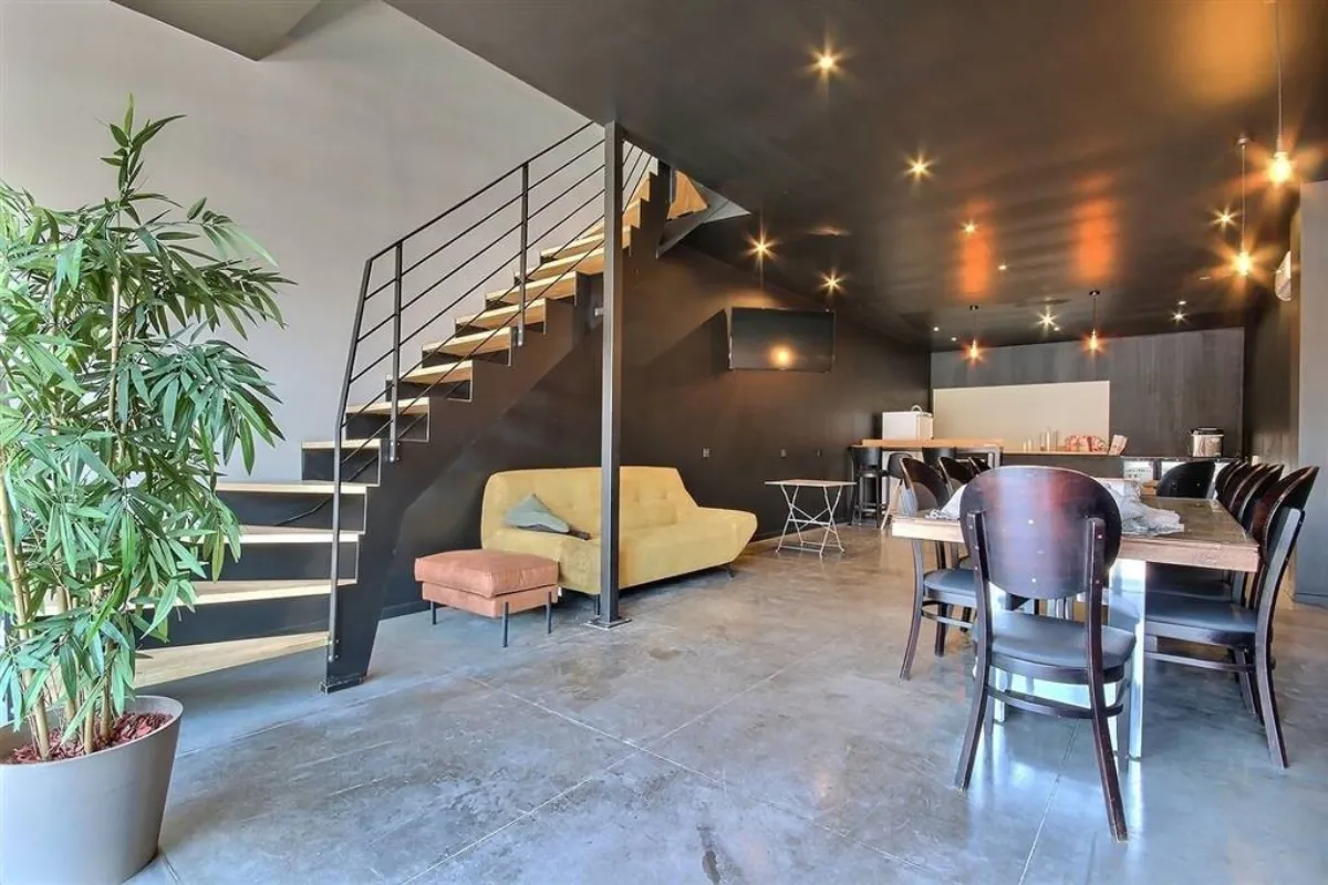 Commerce à vendre à Mouscron 7700 110500.00€ 1 chambres 86.00m² - annonce 635564