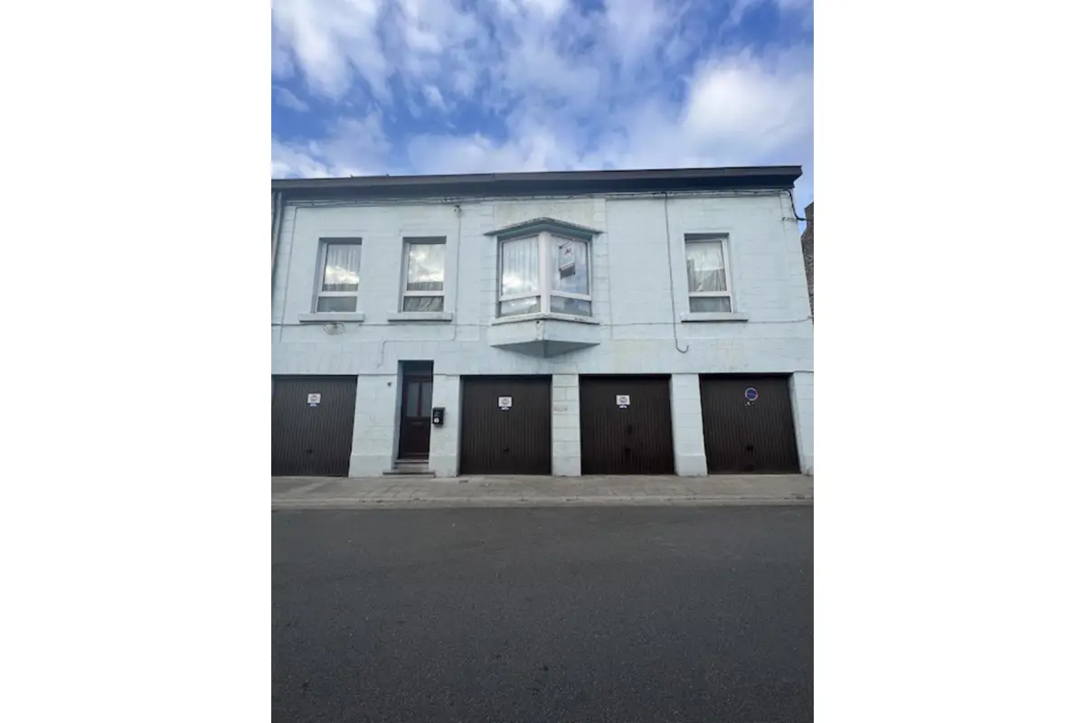Maison à vendre à Marchienne-au-Pont 6030 130000.00€ 4 chambres 150.00m² - annonce 635716