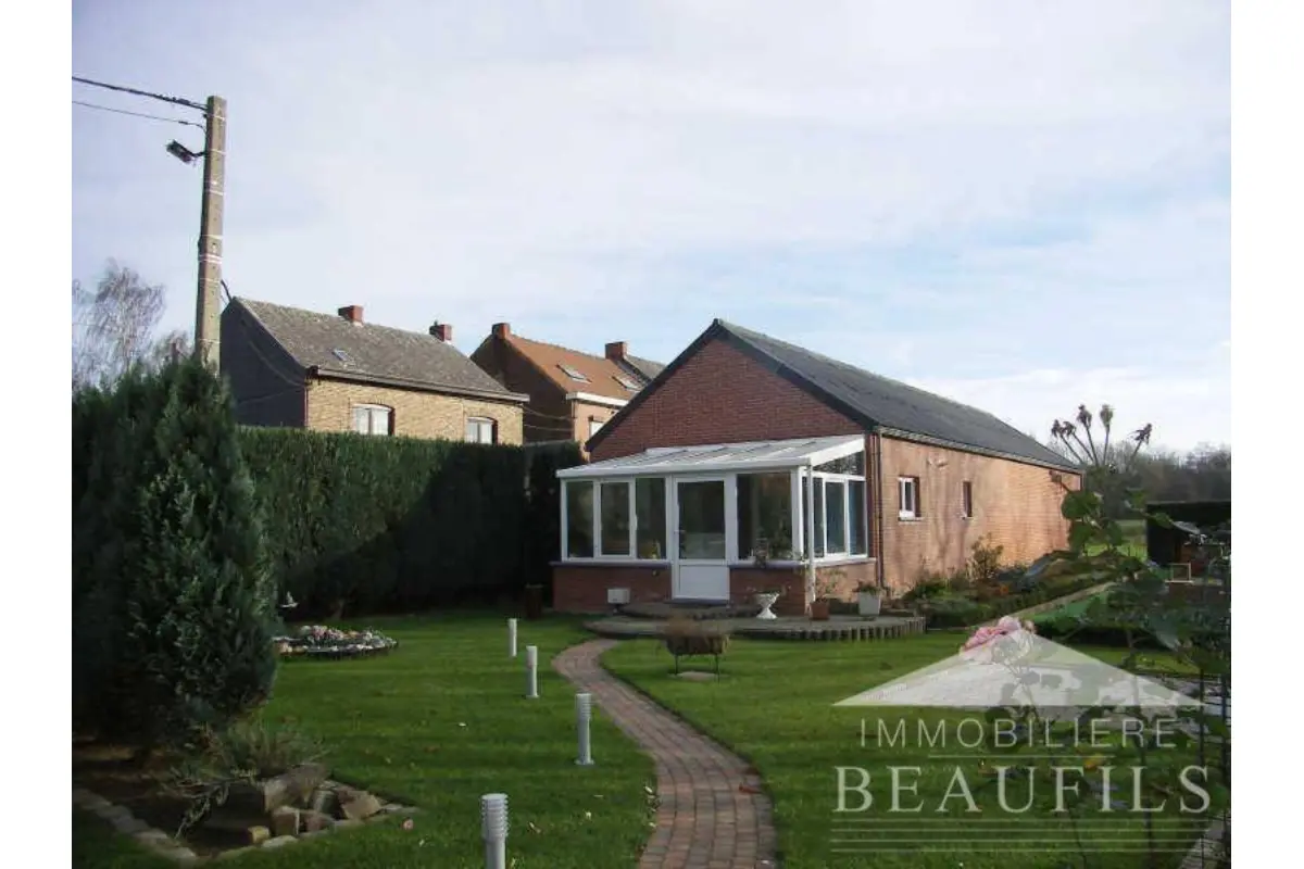 Appartement à louer à Pont-à-Celles 6230 585.00€ 1 chambres 52.00m² - annonce 635168