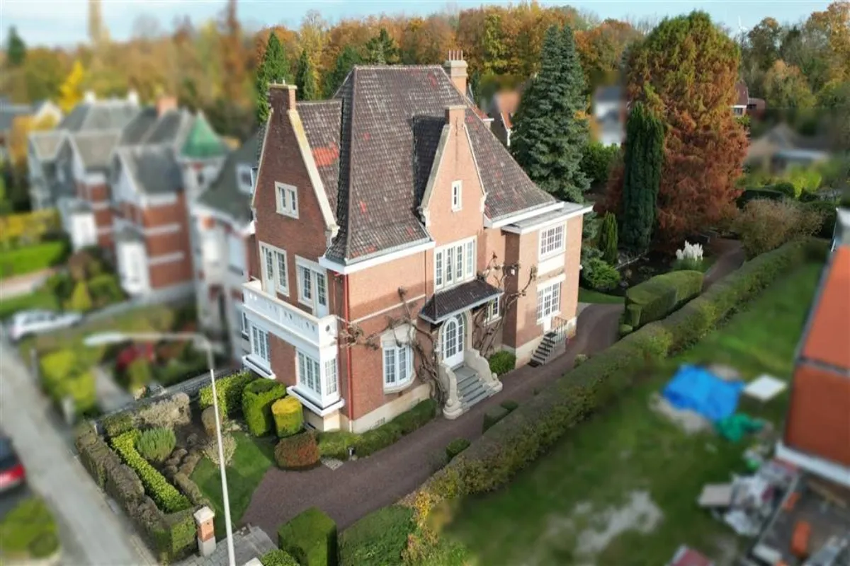 Maison à vendre à Péruwelz 7600 480000.00€ 4 chambres 330.00m² - annonce 635024