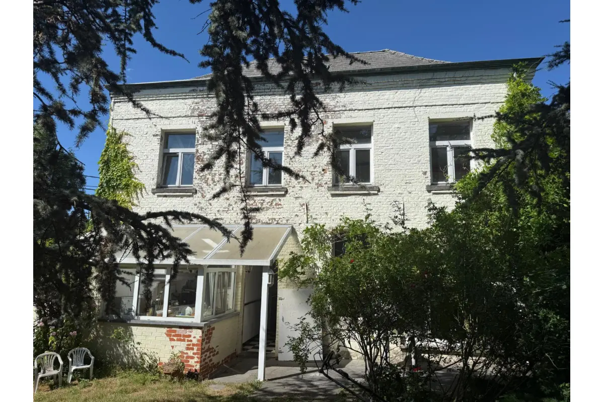 Maison à  à Arbre 7811 248000.00€ 3 chambres 191.00m² - annonce 635351