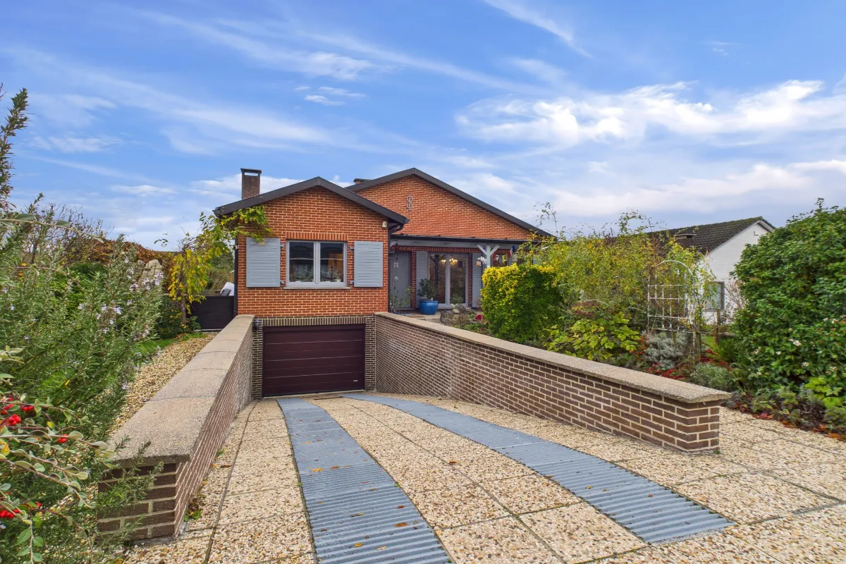 Villa à  à Strépy-Bracquegnies 7110 289000.00€ 3 chambres 113.00m² - annonce 635718