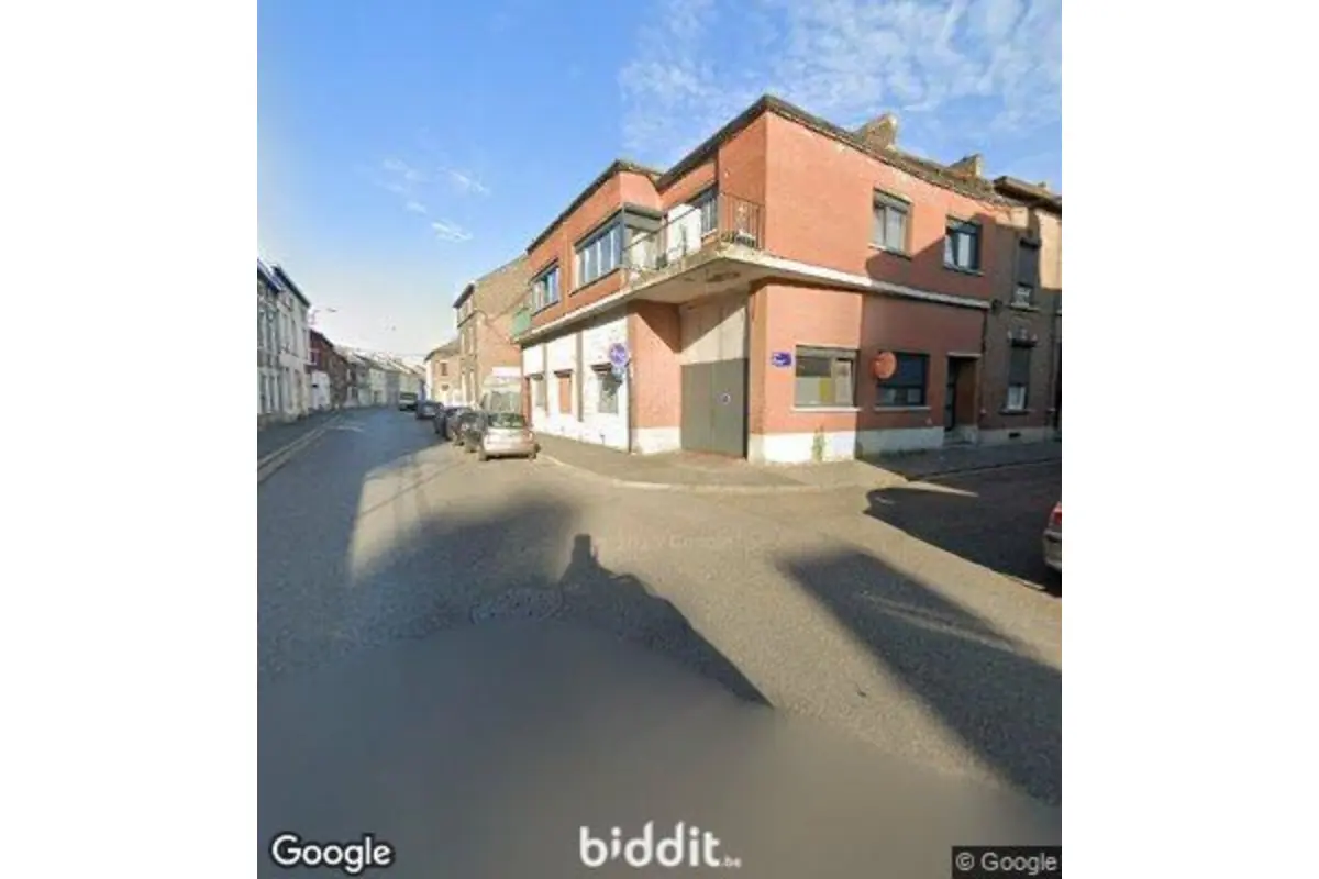 Maison à vendre à Monceau-sur-Sambre 6031 175000.00€ 6 chambres m² - annonce 635252