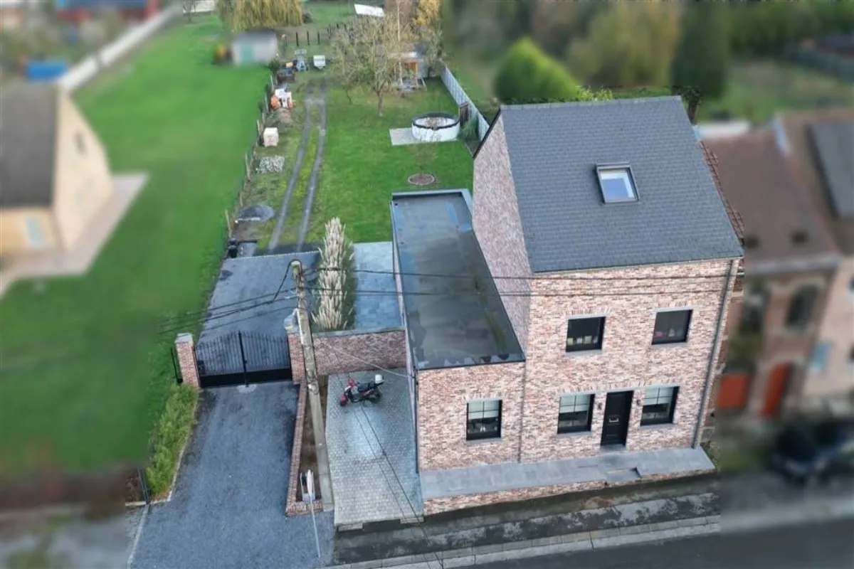 Maison à vendre à Péruwelz 7600 395000.00€ 3 chambres 200.00m² - annonce 636007