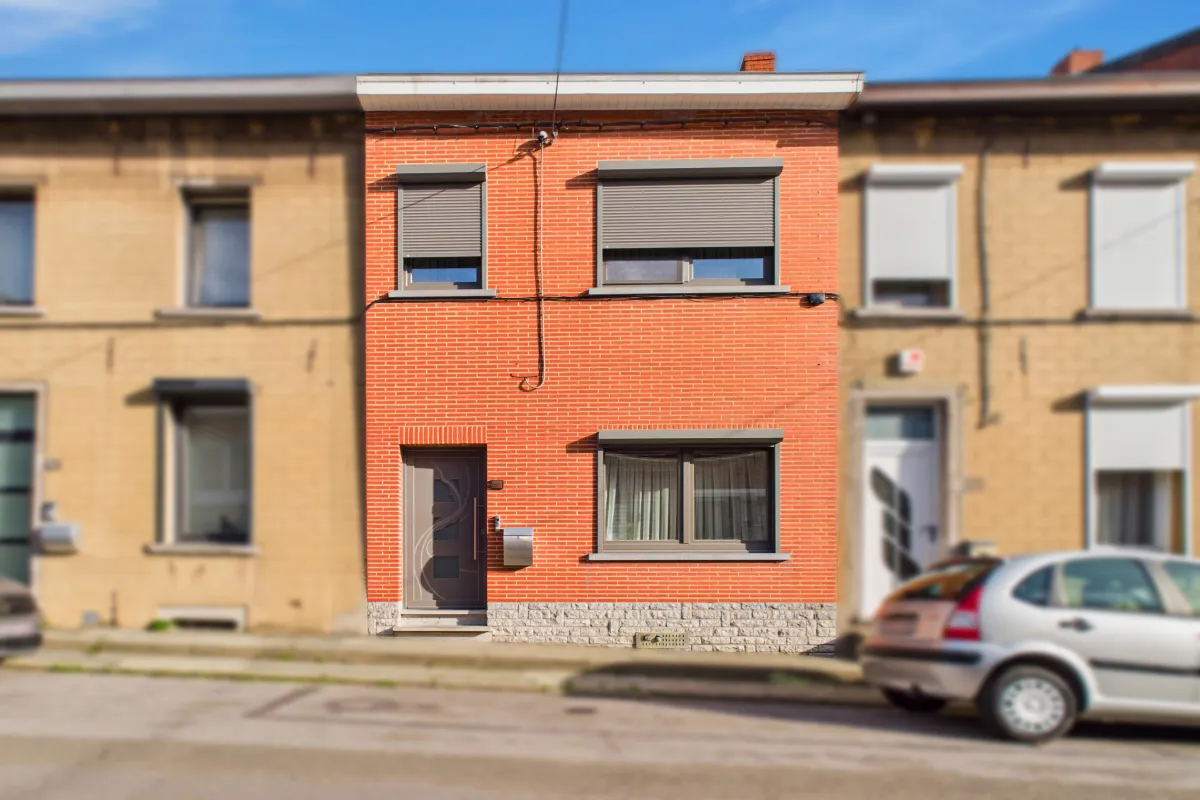 Maison à vendre à La Louvière 7100 120000.00€ 2 chambres 123.00m² - annonce 636192