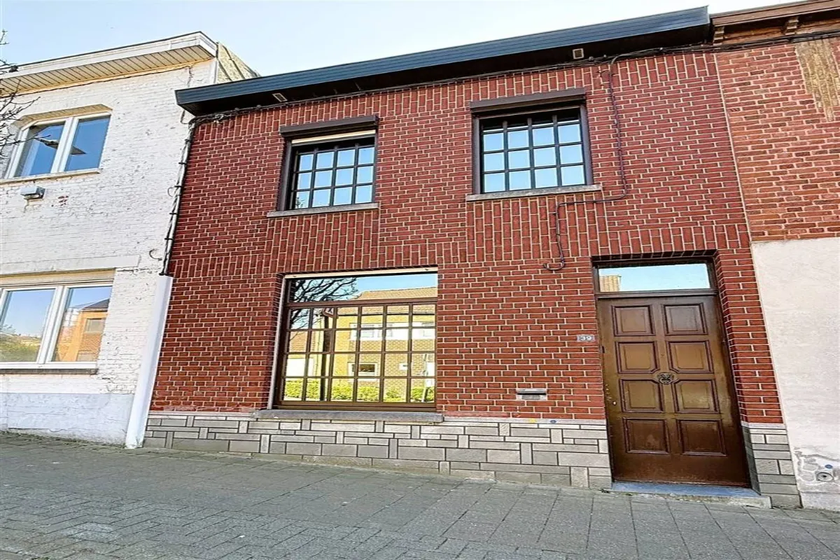 Maison à vendre à Mouscron 7700 109000.00€ 2 chambres 100.00m² - annonce 636425