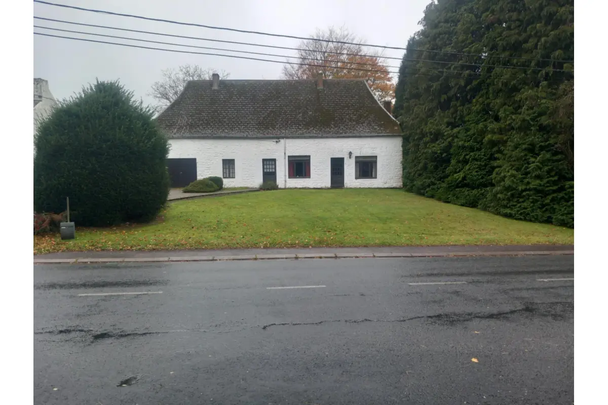 Bungalow à vendre à Momignies 6590 200000.00€ 2 chambres m² - annonce 636220