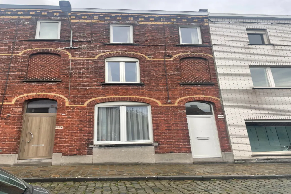 Maison à vendre à Mouscron 7700 190000.00€ 5 chambres m² - annonce 637171