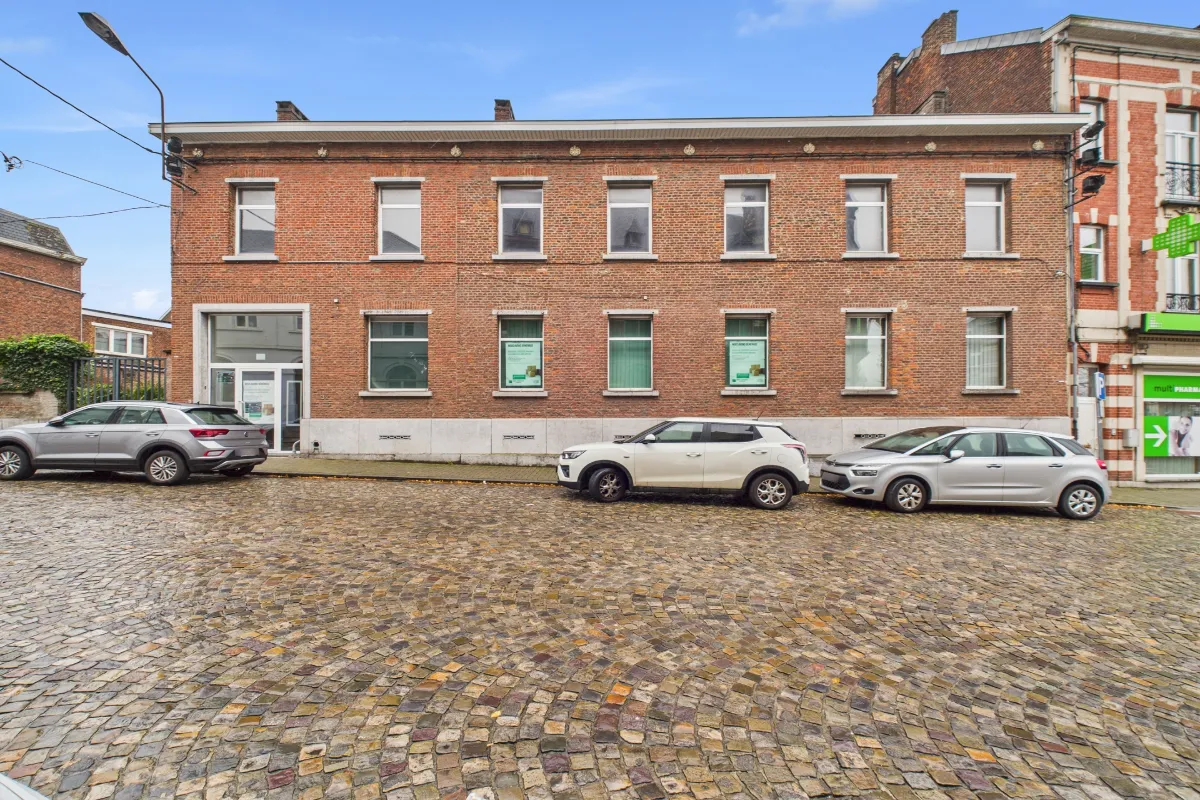 Immeuble de rapport - Immeuble à appartement à  à Morlanwelz 7140 310000.00€ 3 chambres 196.00m² - annonce 637214