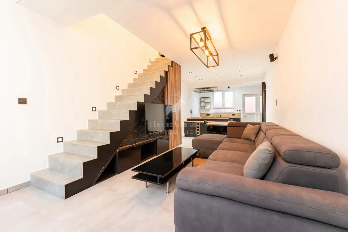 Maison à vendre à Binche 7130 249999.00€ 2 chambres 104.00m² - annonce 637190