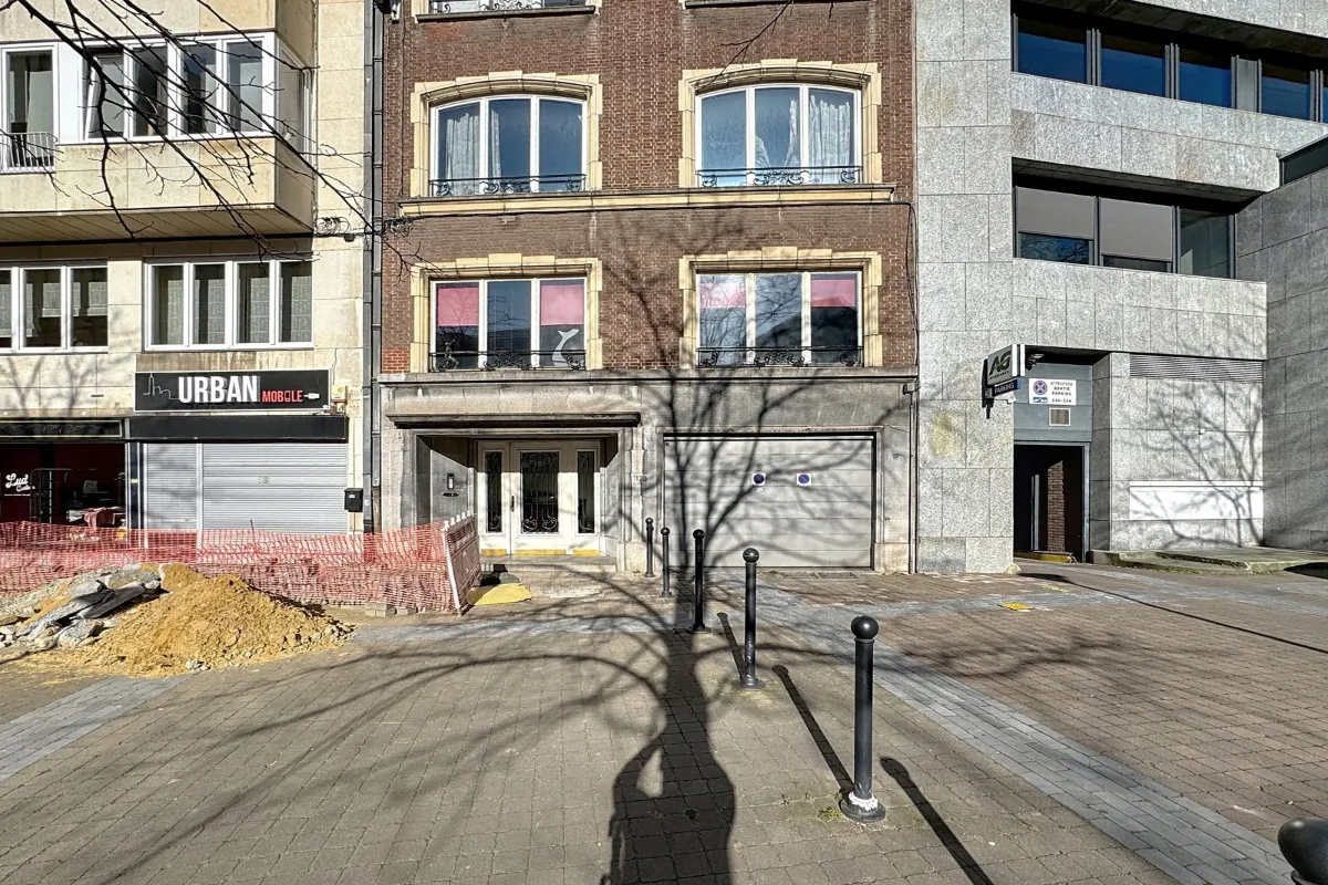 Commerce à vendre à Charleroi 6000 65000.00€  chambres 130.00m² - annonce 638995