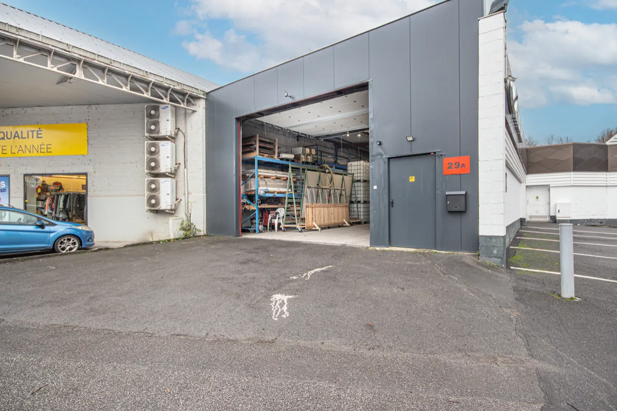 Commerce à  à Couvin 5660 250000.00€  chambres 400.00m² - annonce 639015