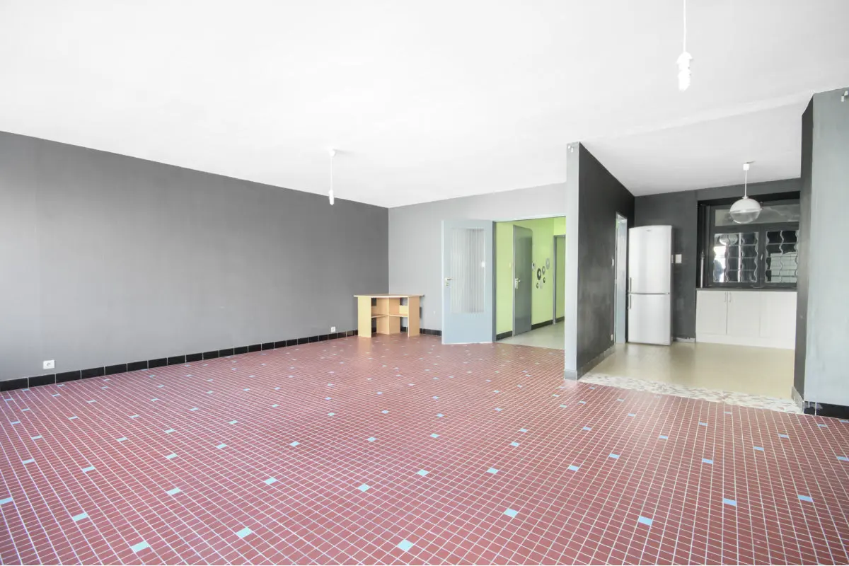 Appartement à vendre à Charleroi 6000 159000.00€ 3 chambres 117.00m² - annonce 639016