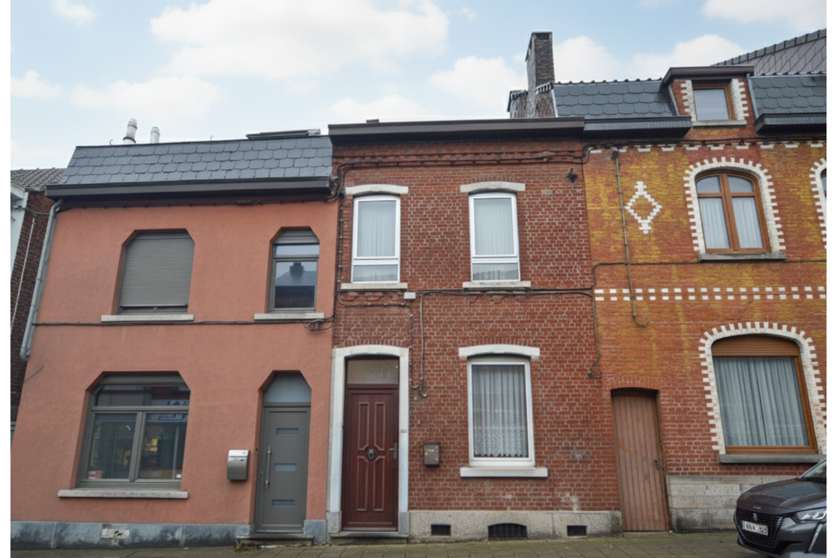 Maison à vendre à Courcelles 6180 125000.00€ 3 chambres 150.00m² - annonce 639300