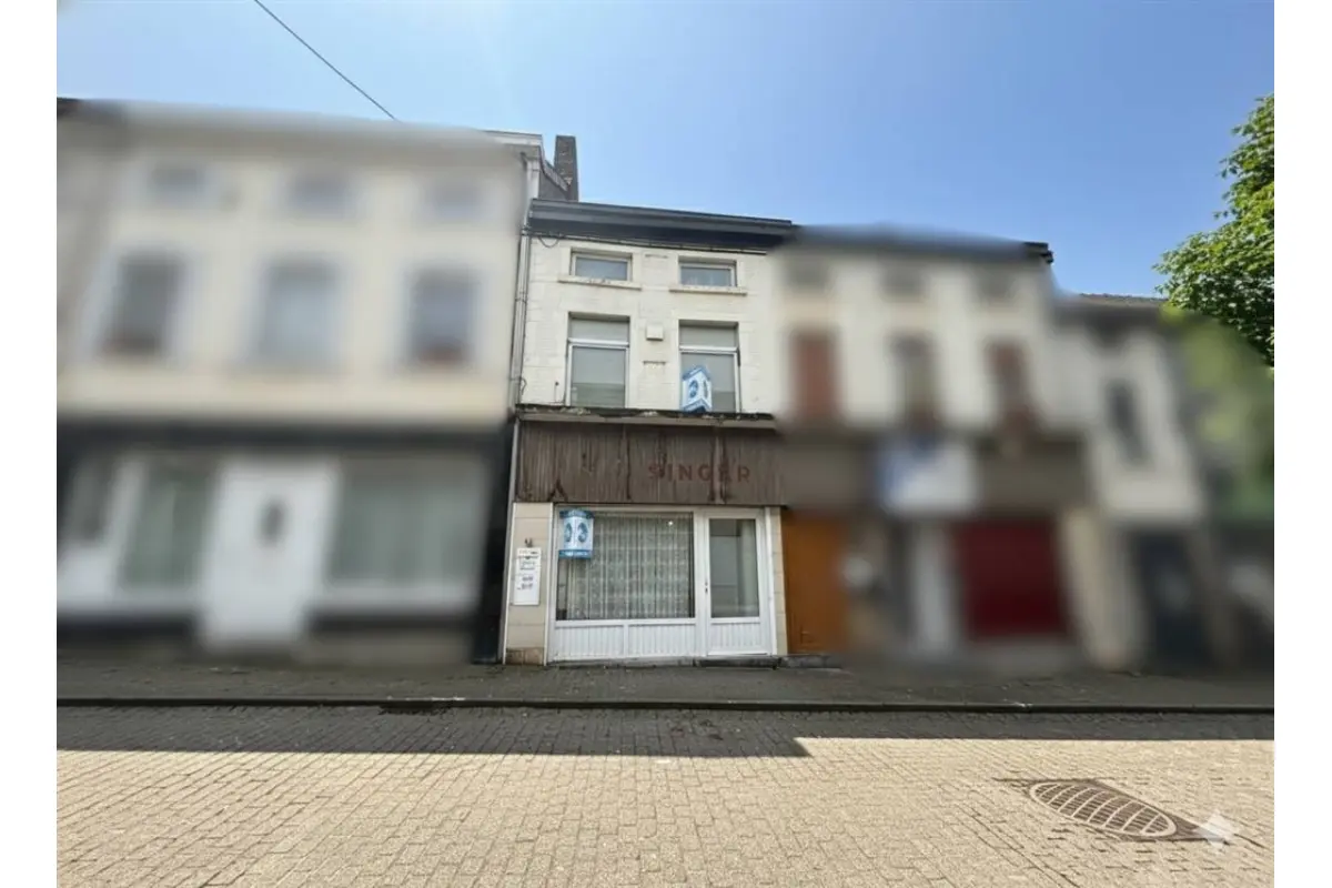 Maison à vendre à Fontaine-l'Evêque 6140 130000.00€ 4 chambres 190.00m² - annonce 639971