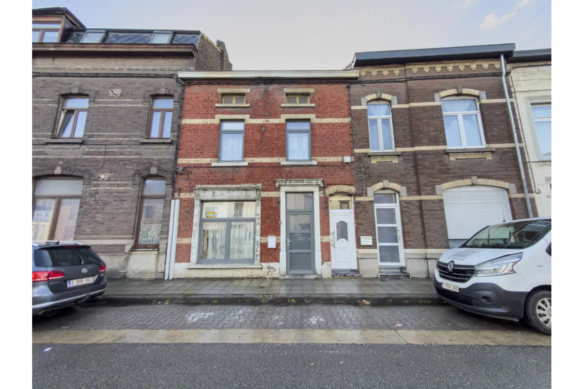 Maison à vendre à Marchienne-au-Pont 6030 78000.00€ 2 chambres 84.00m² - annonce 640503