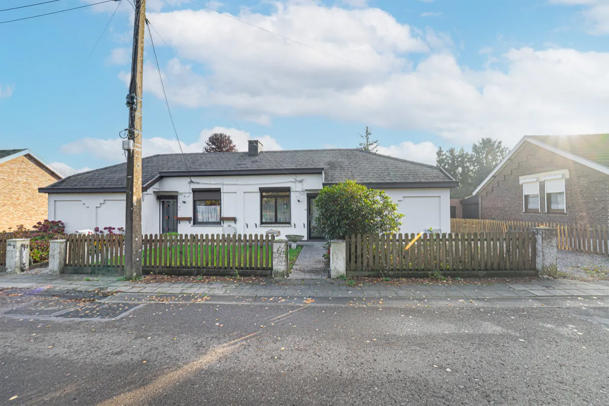 Maison à  à Châtelineau 6200 149000.00€ 2 chambres 117.00m² - annonce 640501