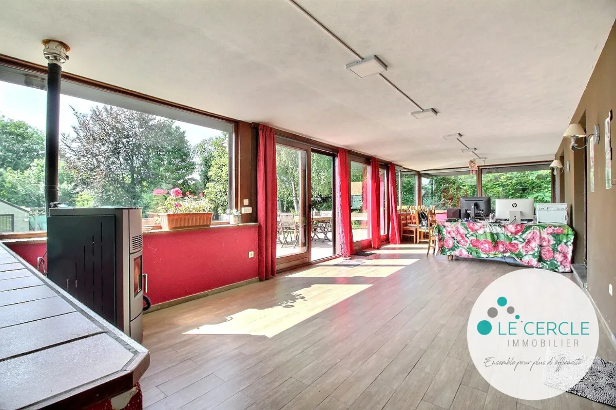 Commerce à vendre à Trivières 7100 449000.00€  chambres 296.00m² - annonce 639712