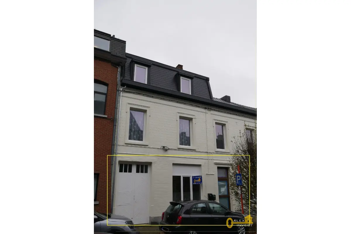 Appartement à louer à Haine-Saint-Pierre 7100 675.00€ 1 chambres 40.00m² - annonce 639901