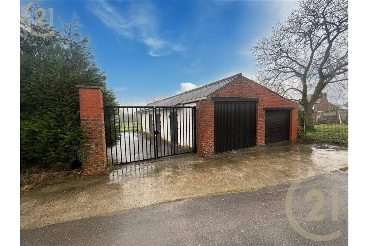 Terrain à bâtir à vendre à Péruwelz 7600 150000.00€  chambres m² - annonce 641003