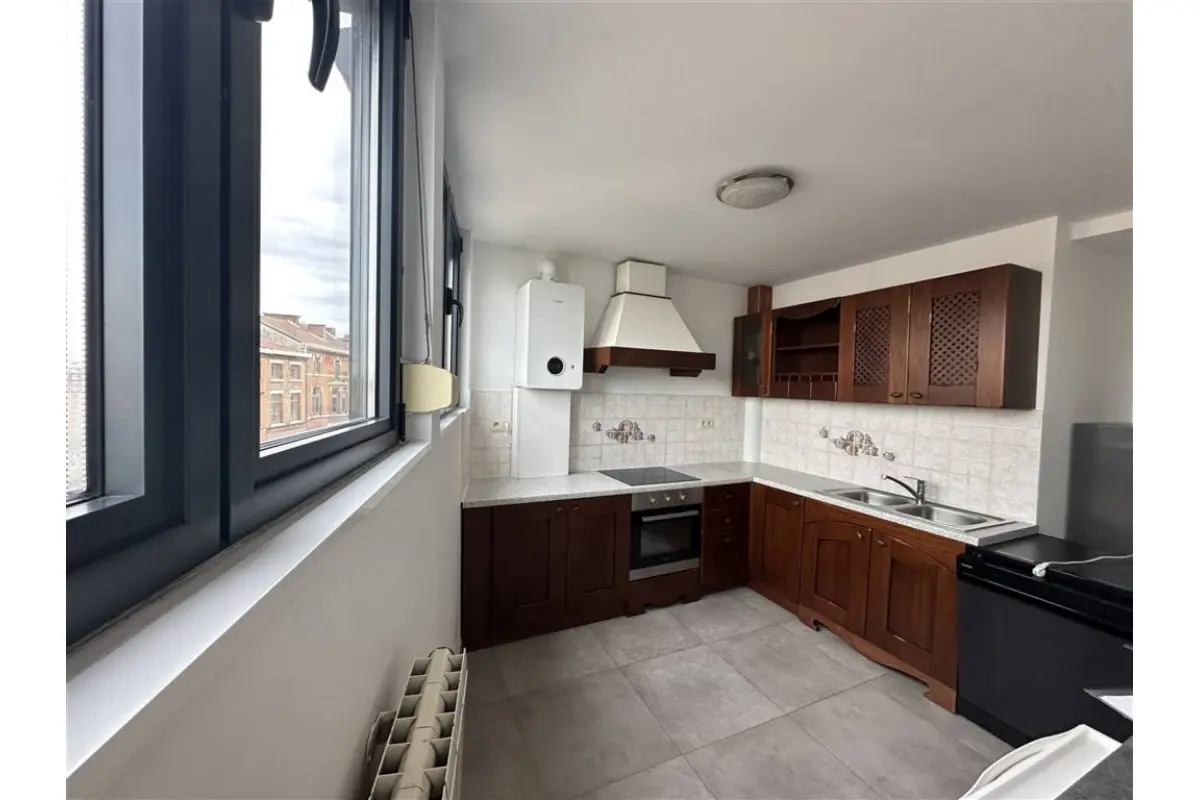 Appartement à louer à Charleroi 6000 800.00€ 2 chambres 114.00m² - annonce 642120