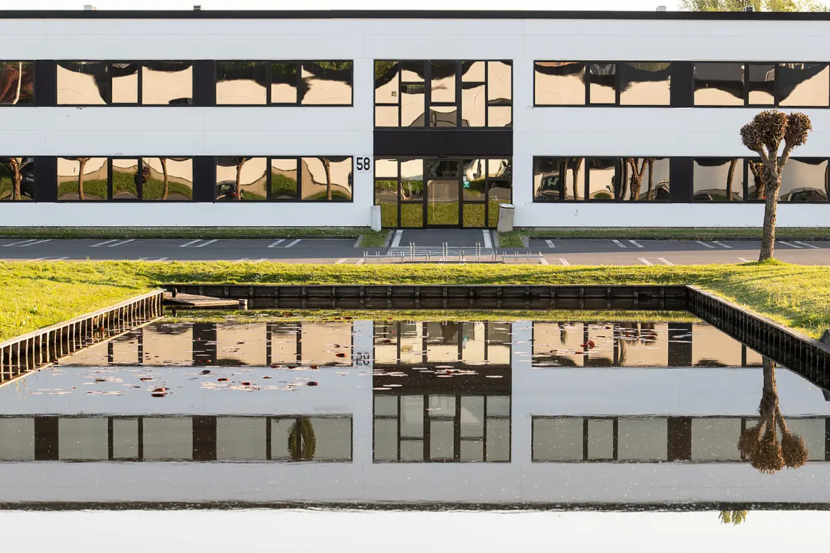 Commerce à louer à Mouscron 7700 17900.00€ 0 chambres m² - annonce 642533