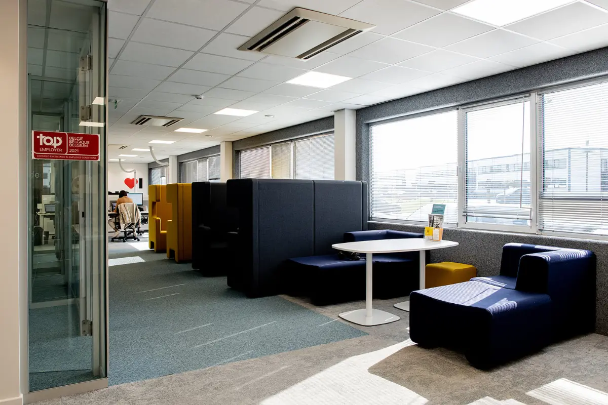 Commerce à louer à Mouscron 7700 4900.00€ 0 chambres m² - annonce 642539