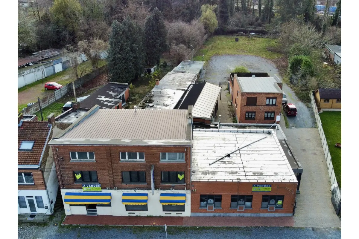 Immeuble de rapport - Immeuble à appartement à vendre à Anderlues 6150 650000.00€ 7 chambres 350.00m² - annonce 641964