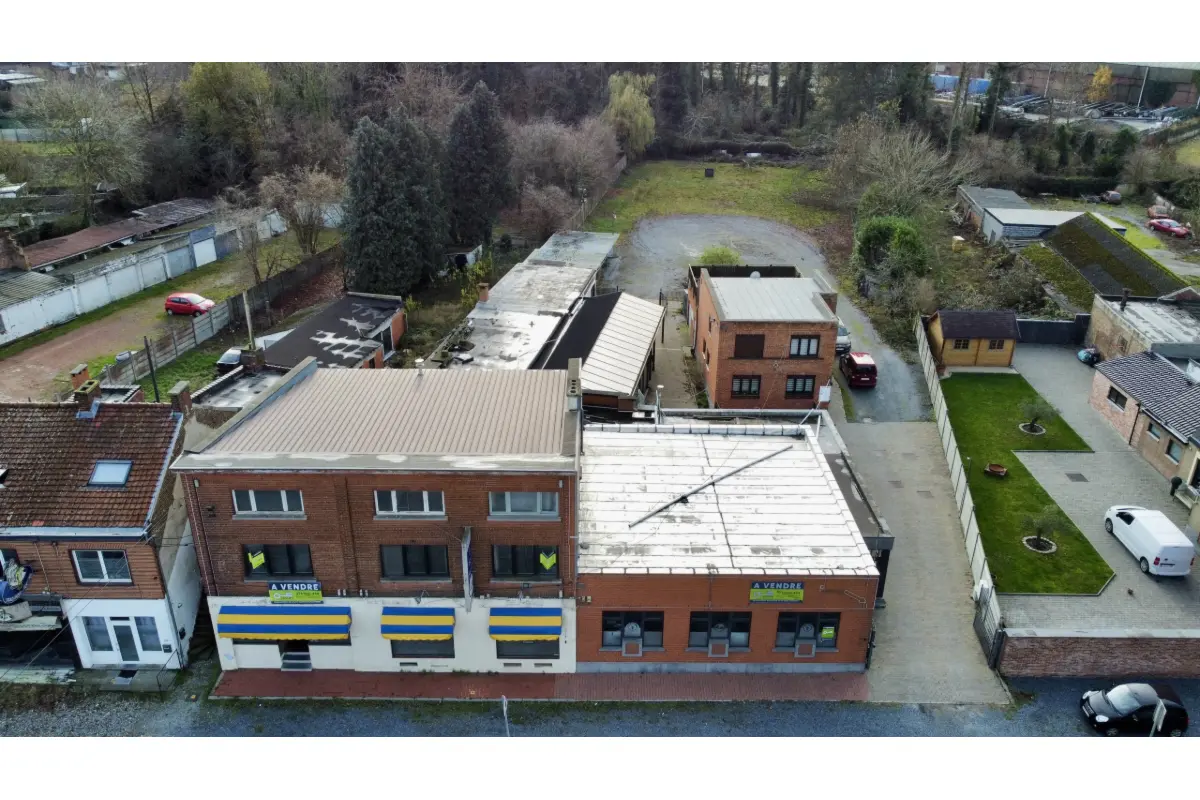 Immeuble de rapport - Immeuble à appartement à  à Anderlues 6150 650000.00€ 7 chambres 350.00m² - annonce 641964