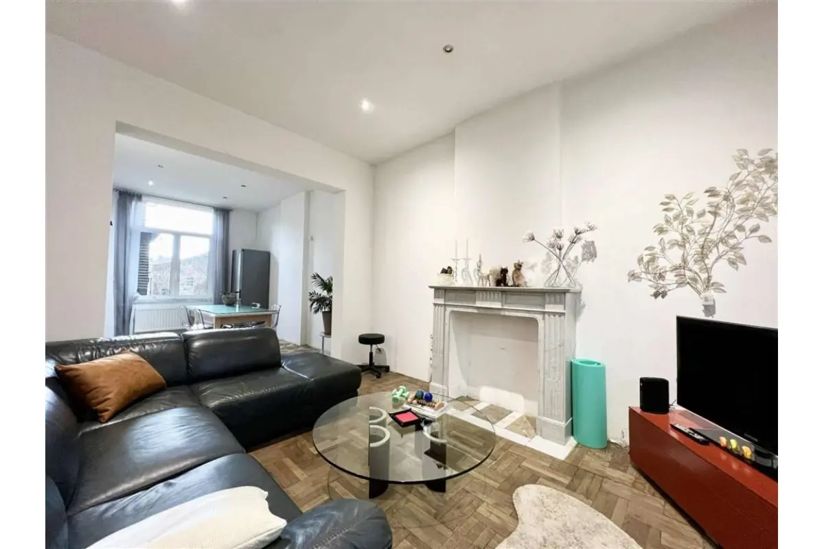 Maison à vendre à Jumet 6040 250000.00€ 3 chambres 215.00m² - annonce 641935