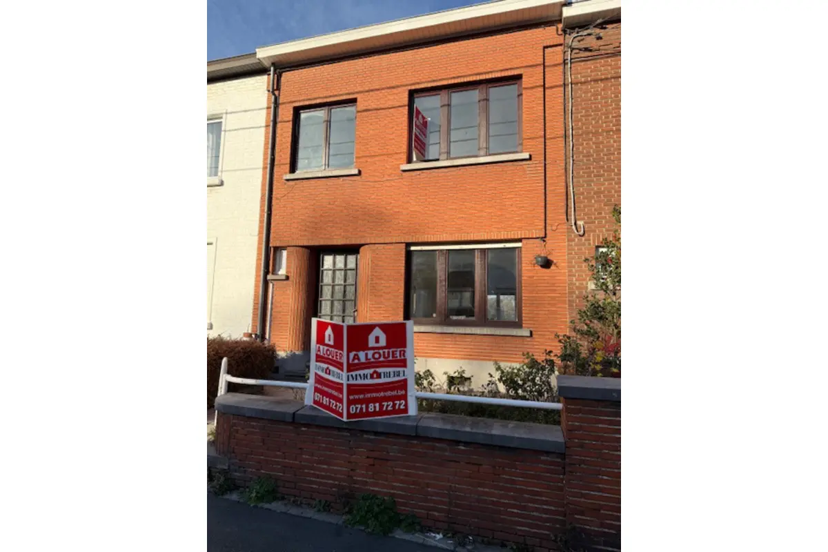 Maison à  à Mont-sur-Marchienne 6032 1200.00€ 3 chambres m² - annonce 643186