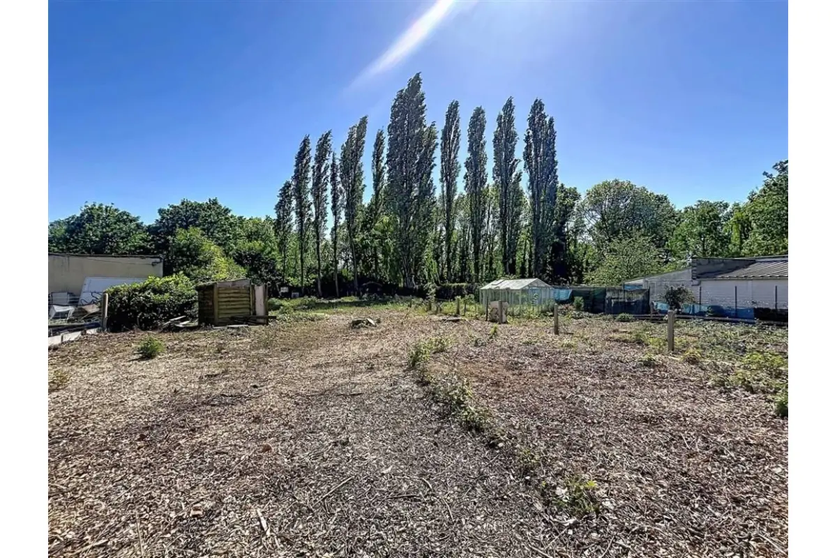 Terrain à vendre à Mouscron 7700 192000.00€  chambres m² - annonce 643357