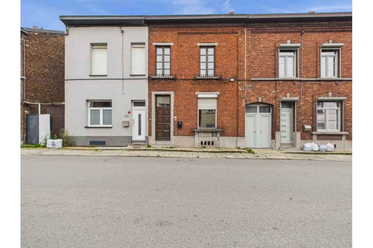 Kot à louer à Charleroi 6000 400.00€ 15 chambres 157.00m² - annonce 643752