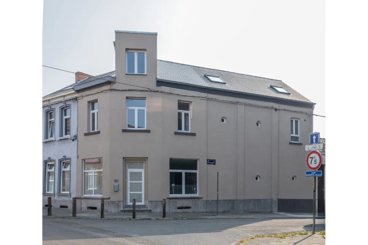 Maison à louer à La Louvière 7100 480.00€ 4 chambres 234.00m² - annonce 644097