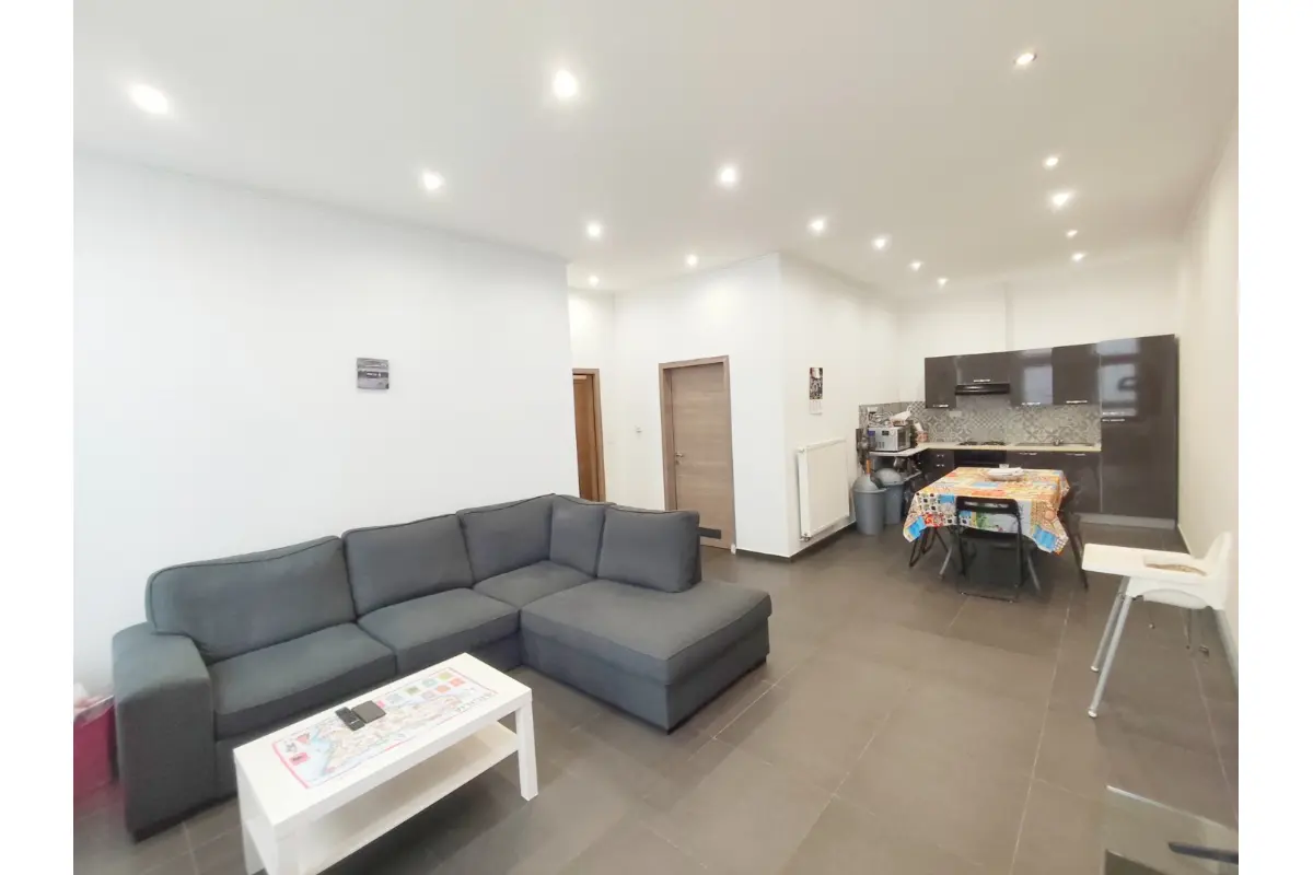 Appartement à  à Saint-Ghislain 7330 125000.00€ 1 chambres m² - annonce 644780