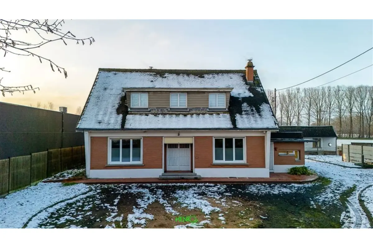 Maison à vendre à Rumes 7610 325000.00€ 3 chambres 240.00m² - annonce 644794