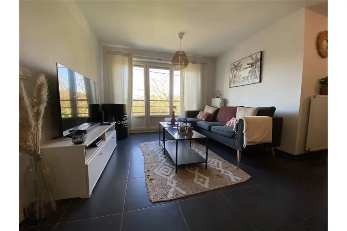Appartement à  à Bon-Secours 7603 625.00€ 1 chambres 60.00m² - annonce 645548