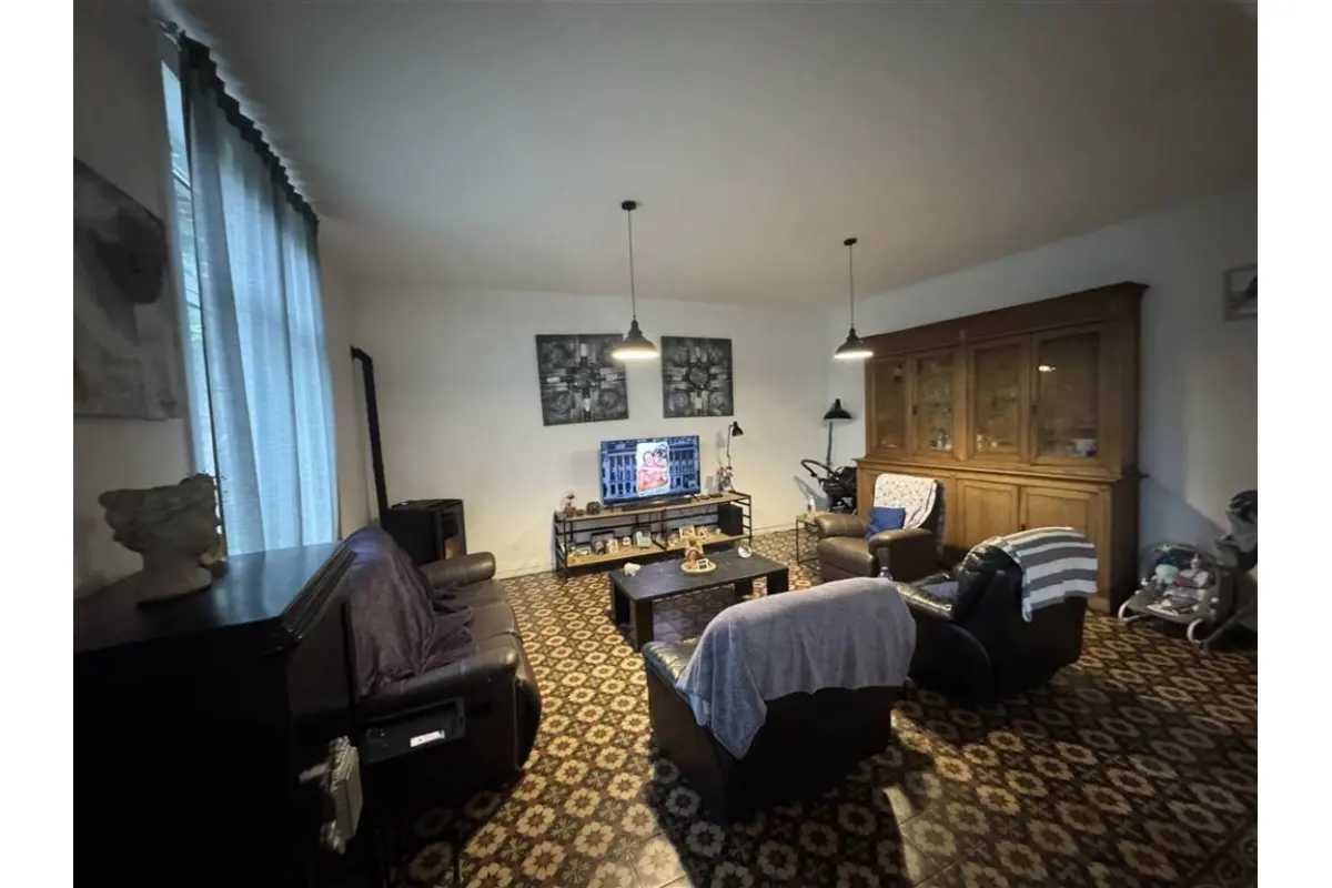 Maison à  à Péruwelz 7600 850.00€ 3 chambres 148.50m² - annonce 645189