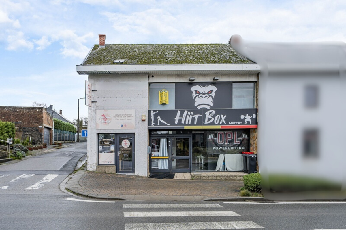 Immeuble de rapport - Immeuble à appartement à  à Mettet 5640 245000.00€ 1 chambres 528.00m² - annonce 645708