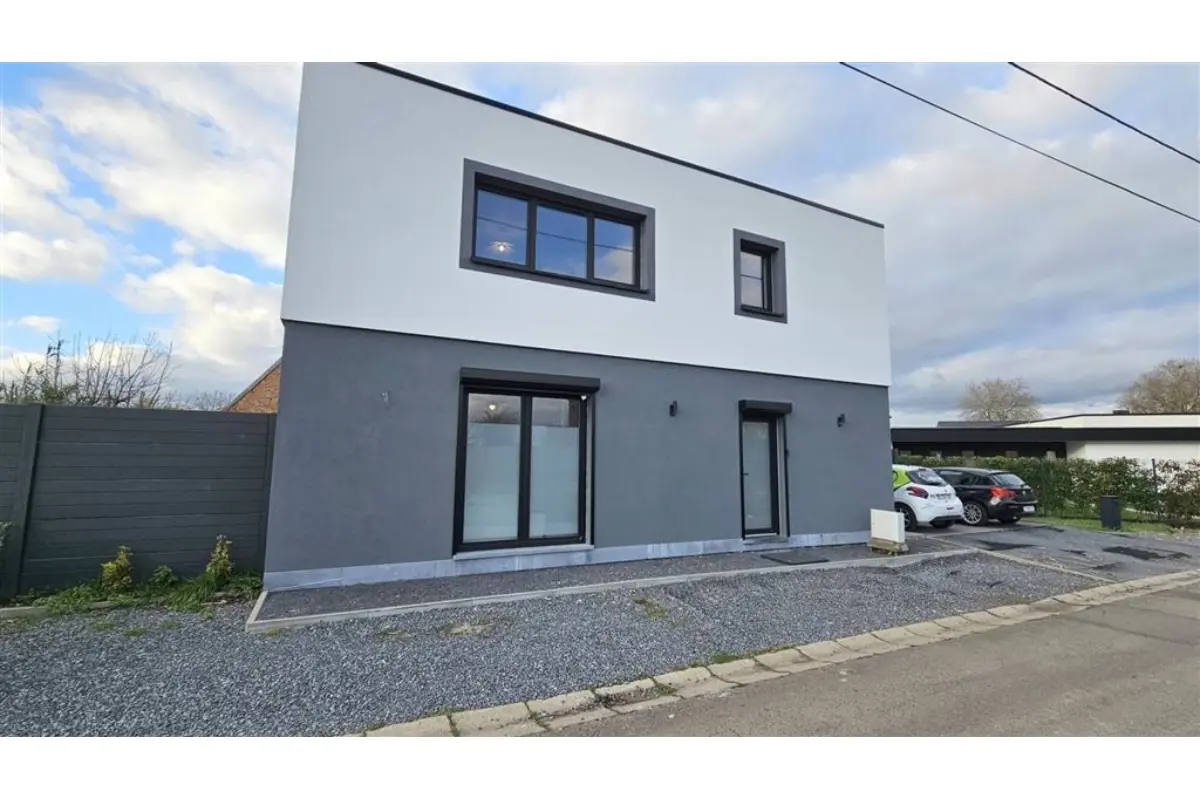 Maison à vendre à Boussu 7300 310000.00€ 3 chambres 180.00m² - annonce 645272