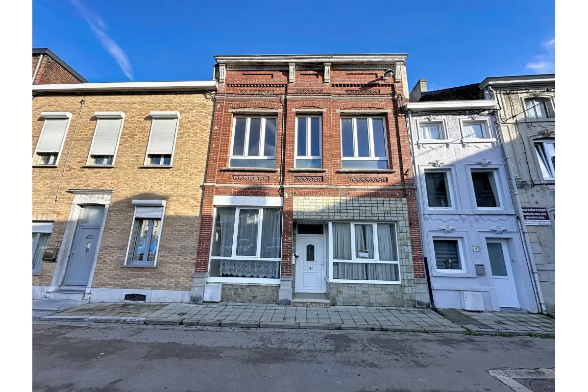 Maison à  à Bouffioulx 6200 149000.00€ 3 chambres 155.00m² - annonce 645707