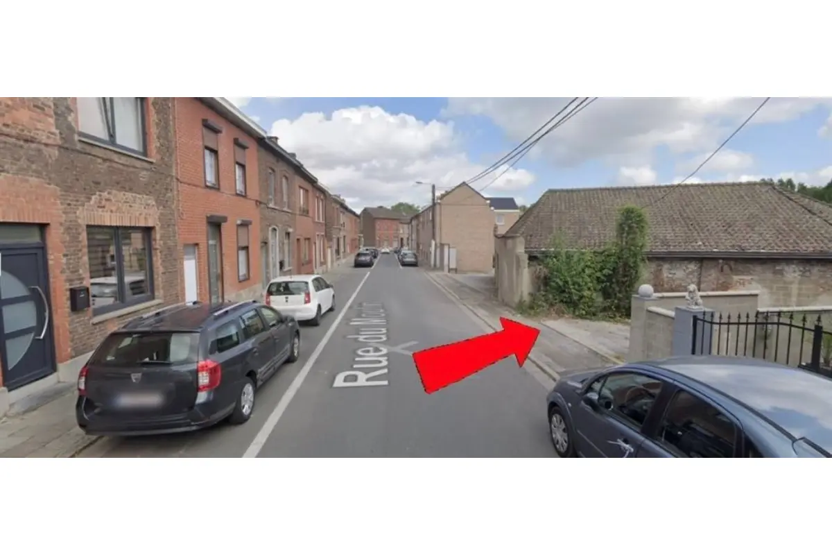 Parking / garage à louer à Châtelineau 6200 75.00€  chambres m² - annonce 645542