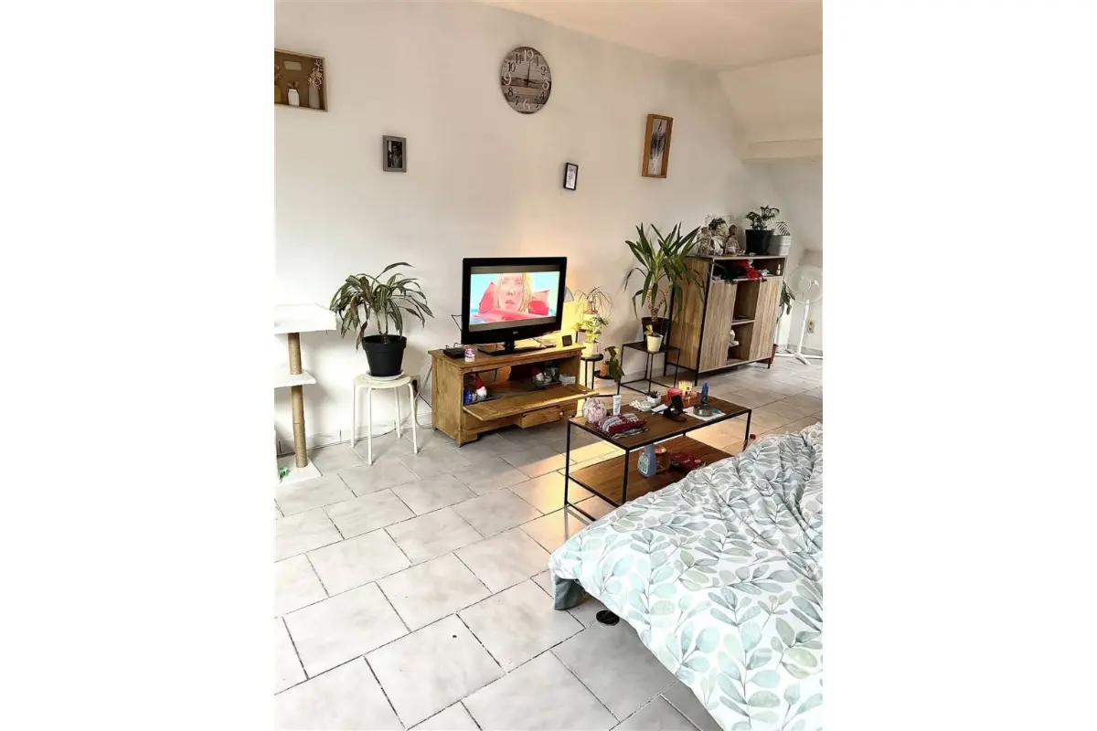 Immeuble de rapport - Immeuble à appartement à vendre à Anderlues 6150 179000.00€ 3 chambres m² - annonce 646481
