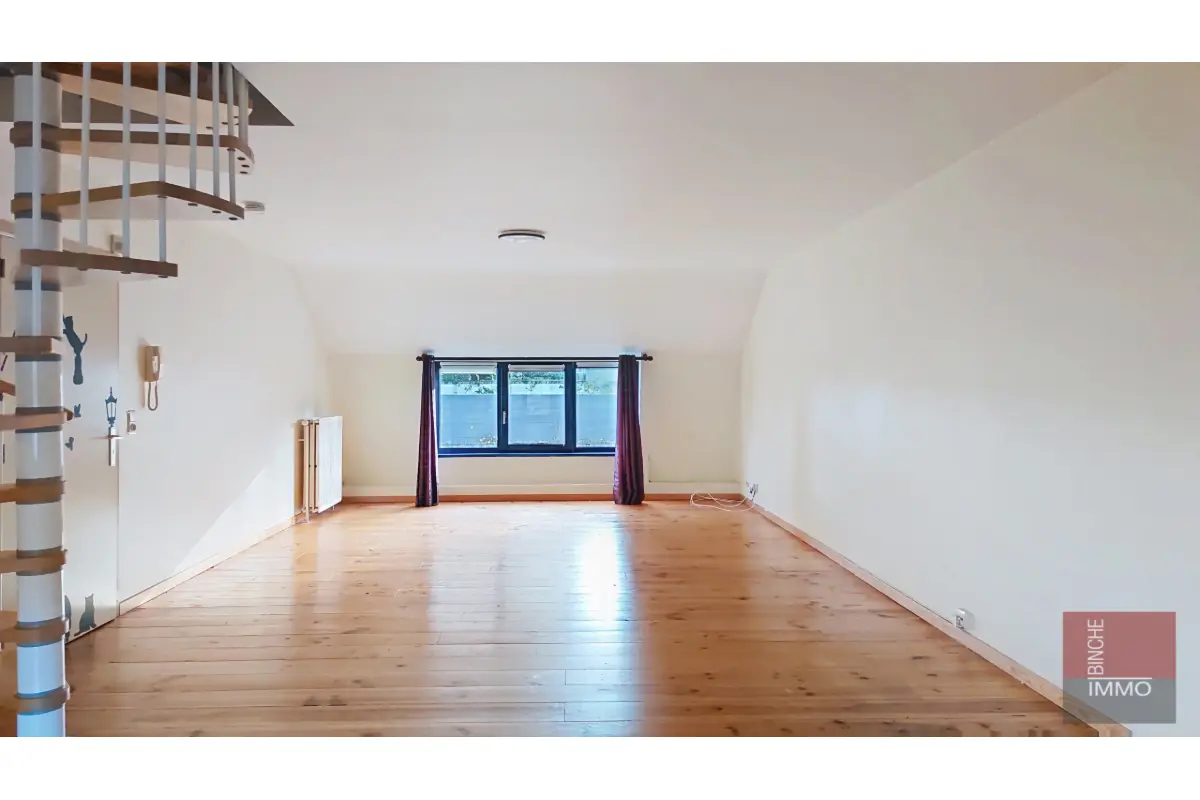 Duplex à louer à Binche 7130 1000.00€ 3 chambres m² - annonce 646444