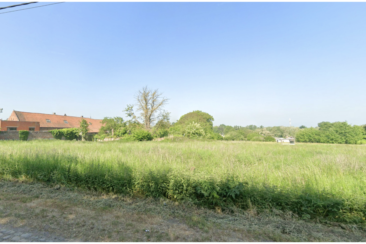 Terrain à vendre à Angre 7387 360000.00€  chambres m² - annonce 646140